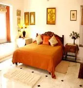 אודייפור Hotel Pahuna Haveli 4*,